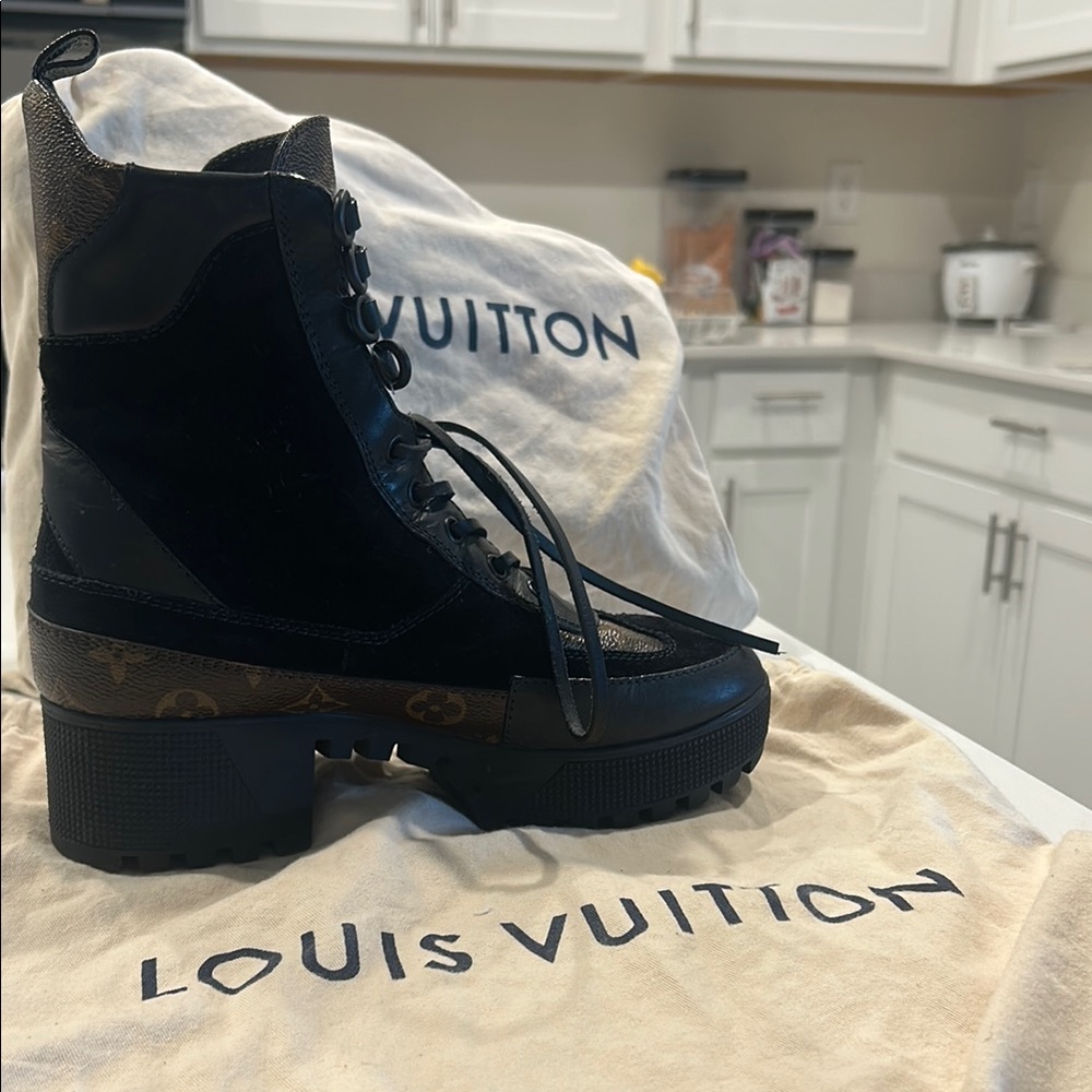 Louis Vuitton Platform Desert Boot (Black Lace Up Boots with Chunky Sole)